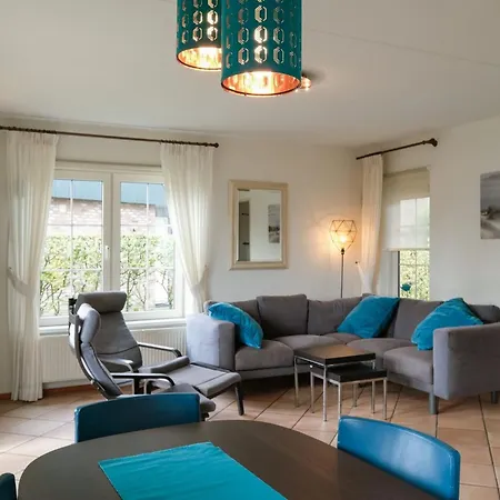 Luxurious Coastal Near Forest Holiday home *