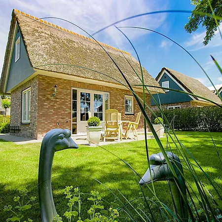 6-person Comfortable Villa, Holiday home
